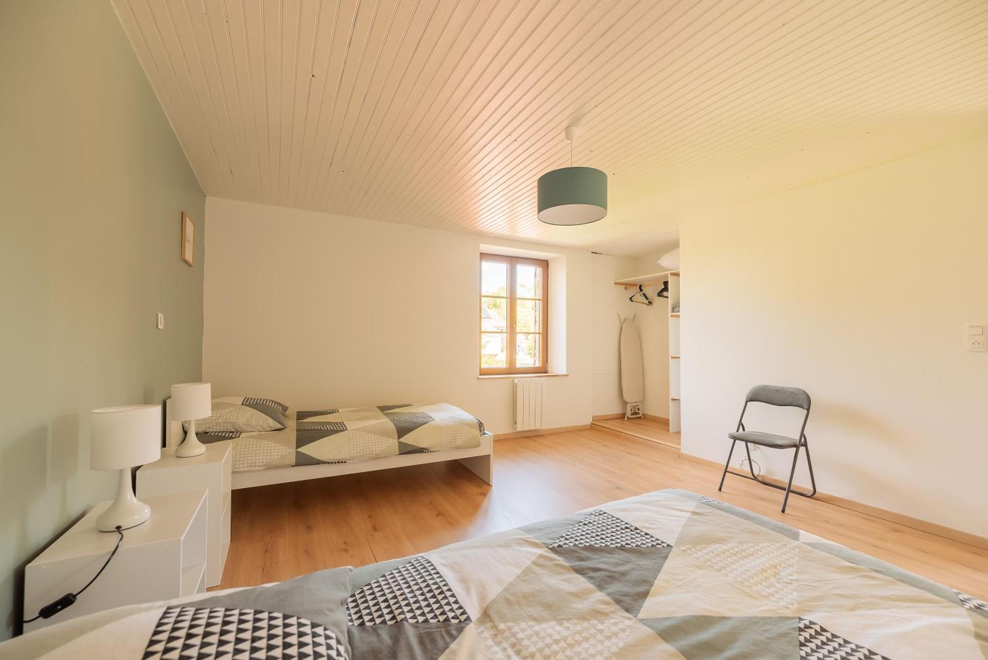 Gite De La Louviere - Maison De Campagne Grandpre Extérieur photo
